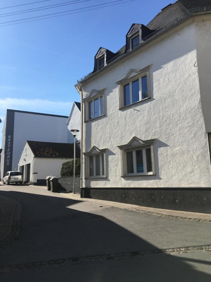 Ferienwohnung Backes Ettringen  Exterior foto